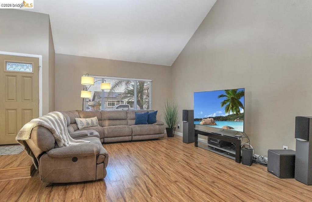 4930 Discovery Pt Property Photo 8