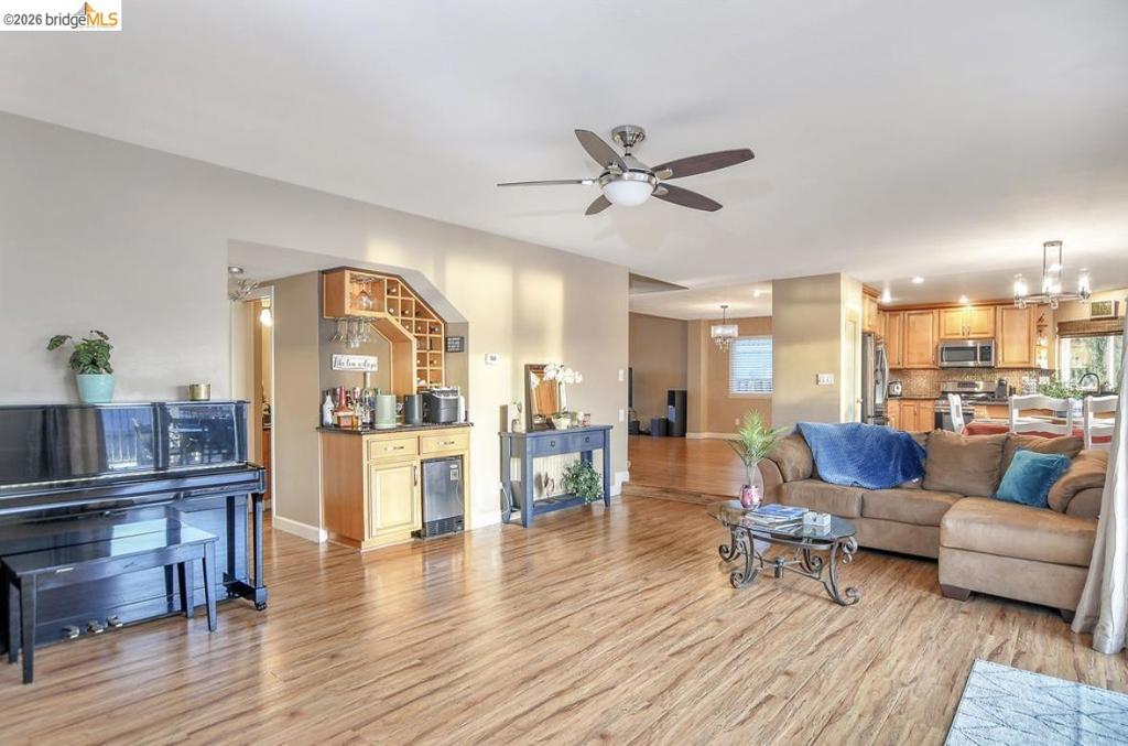 4930 Discovery Pt Property Photo 15
