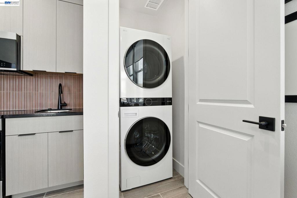 4237 Langley Road Property Photo 15