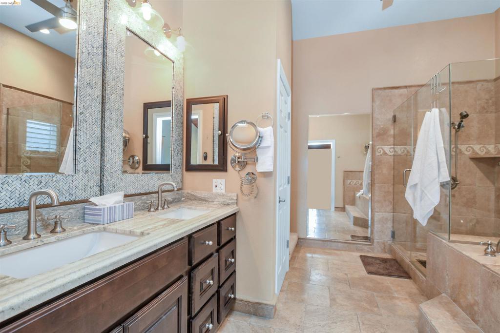 4761 Clipper Dr Property Photo 27