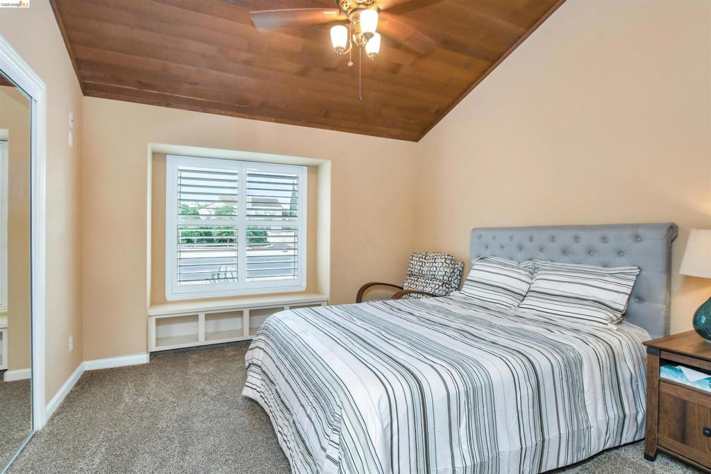4761 Clipper Dr Property Photo 31