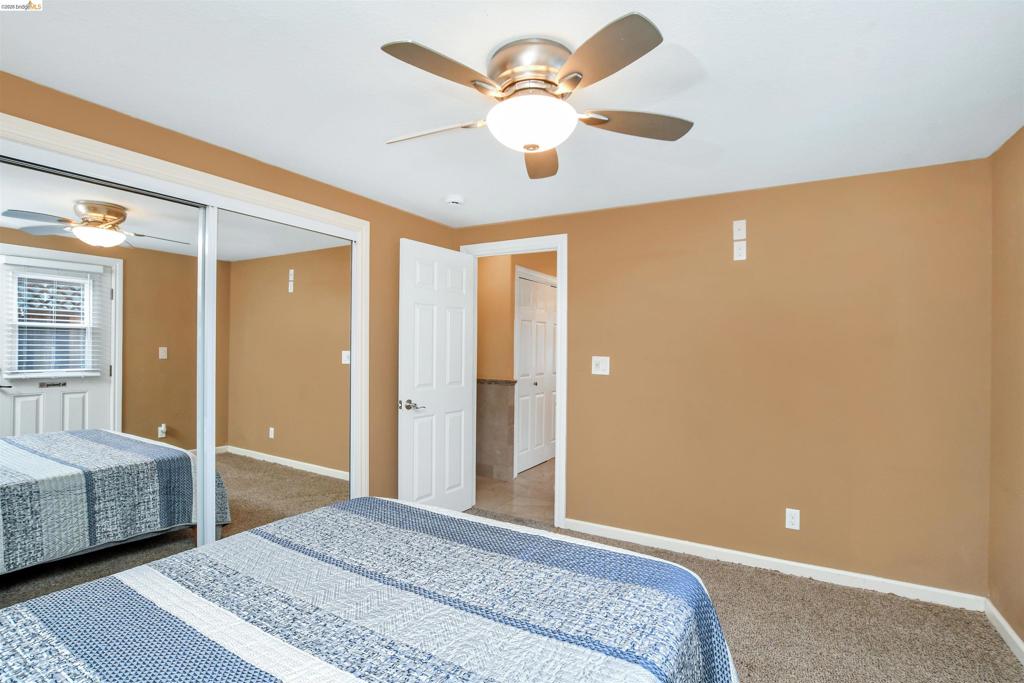 4761 Clipper Dr Property Photo 32
