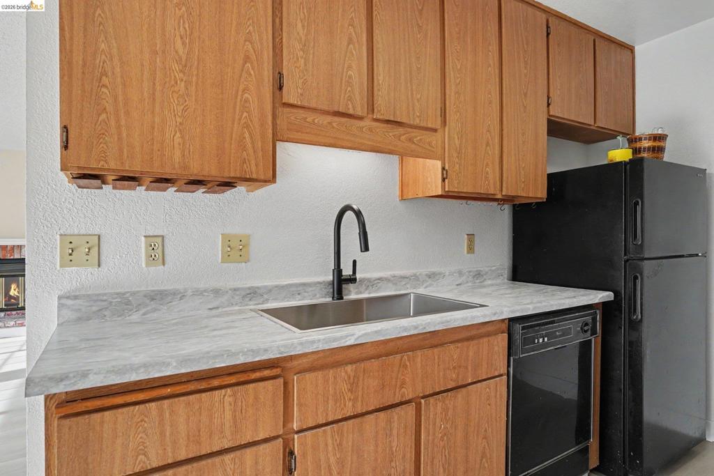 1757 Stuart Ct Property Photo 9