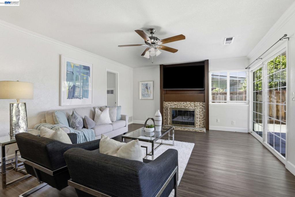 3653 Pimlico Dr Property Photo 6