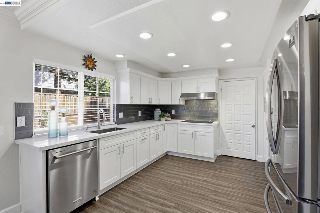 3653 Pimlico Dr Property Photo 9