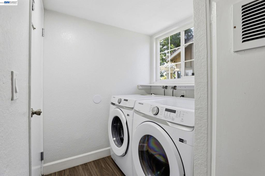 3653 Pimlico Dr Property Photo 31