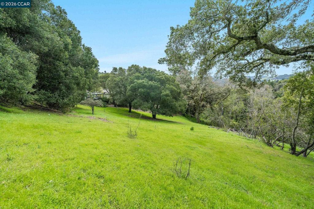 9 Charles Hill Rd Property Photo 9