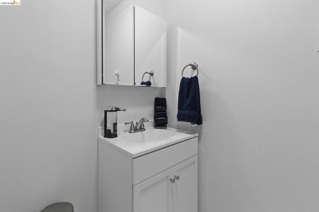 23012 Strauch Dr Property Photo 26