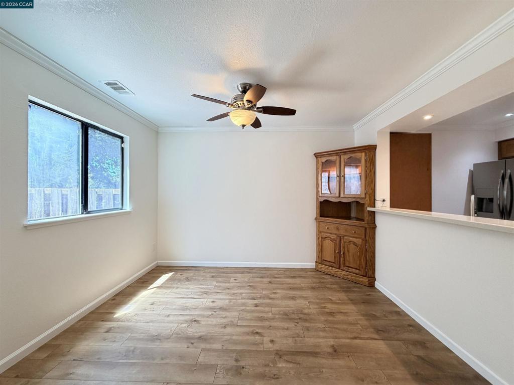 886 Valley Run Property Photo 11