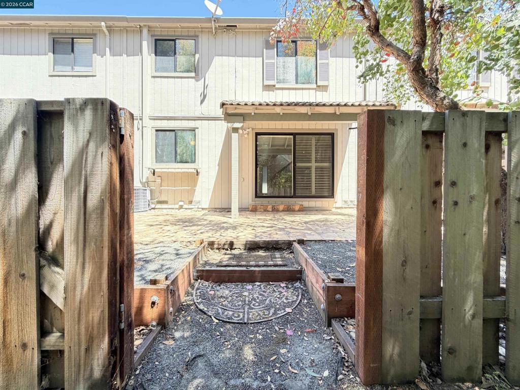886 Valley Run Property Photo 22