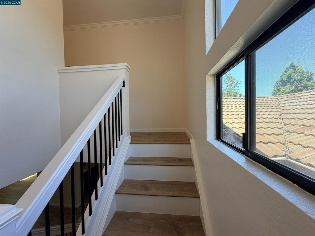 886 Valley Run Property Photo 27