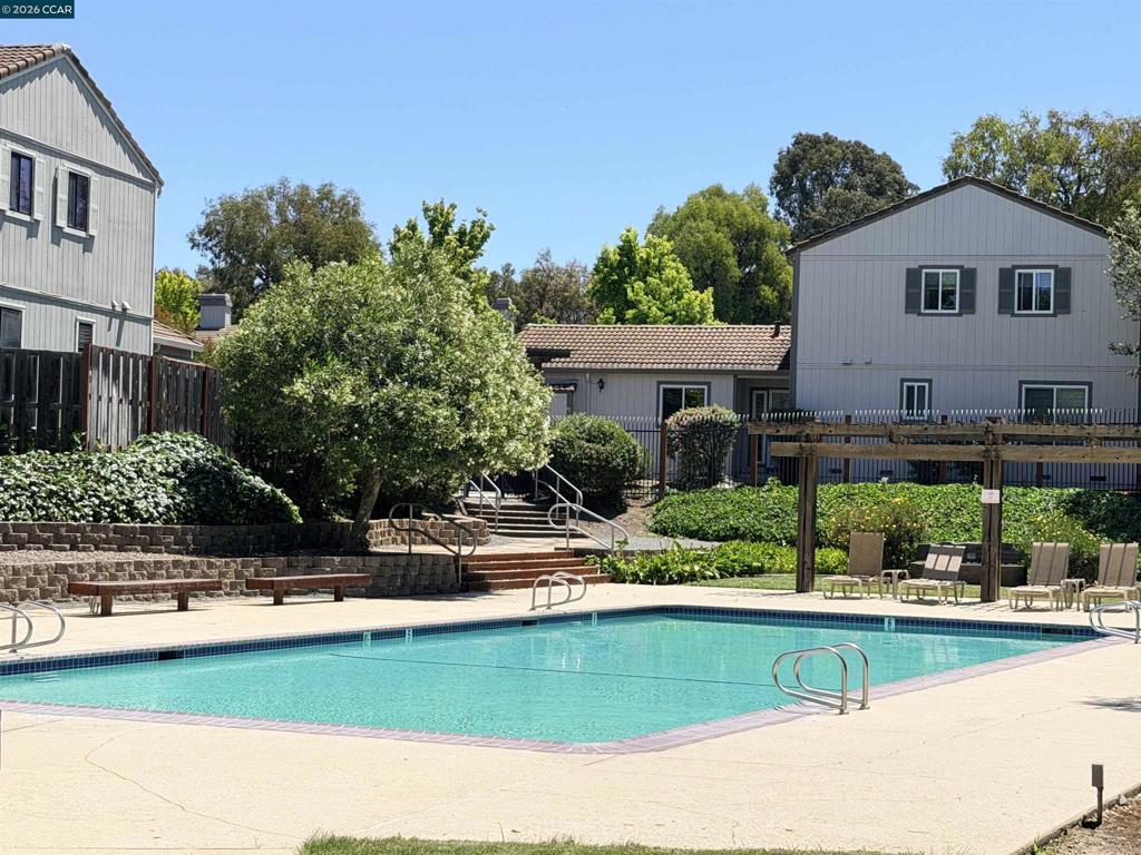 886 Valley Run Property Photo 37