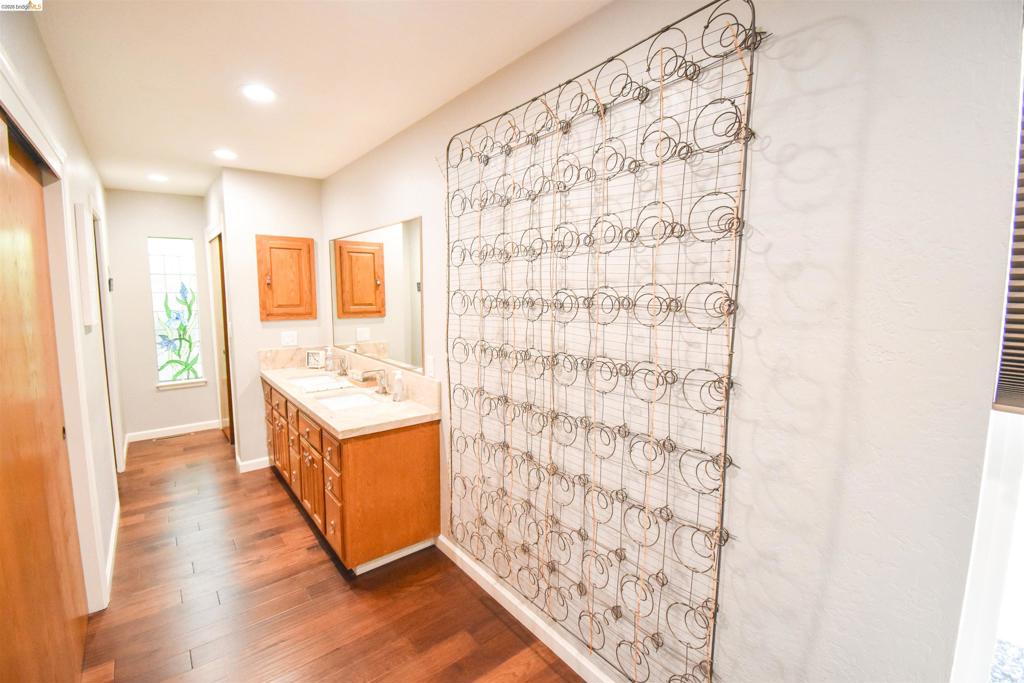 20595 Lori Ln Property Photo 21