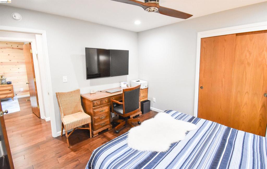 20595 Lori Ln Property Photo 26
