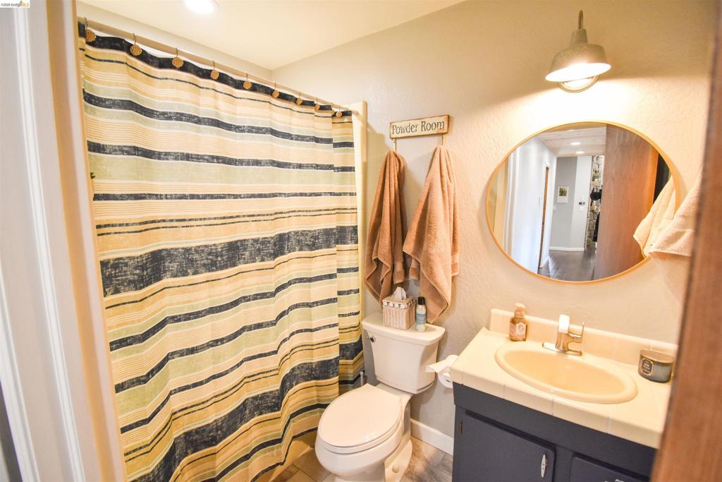 20595 Lori Ln Property Photo 27
