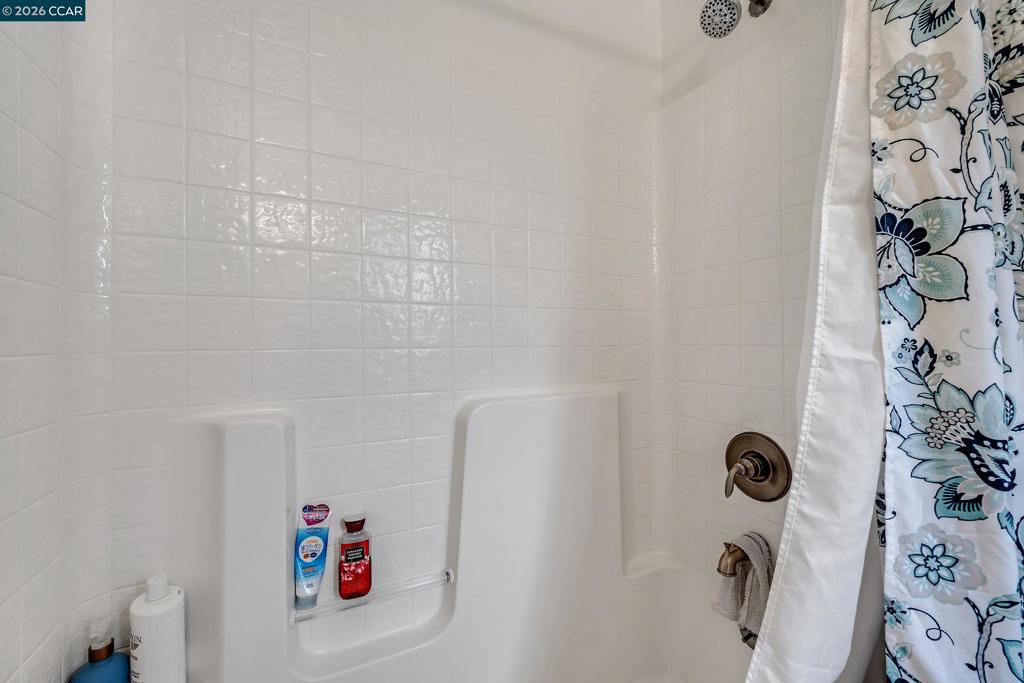 2868 Avon Avenue Property Photo 28