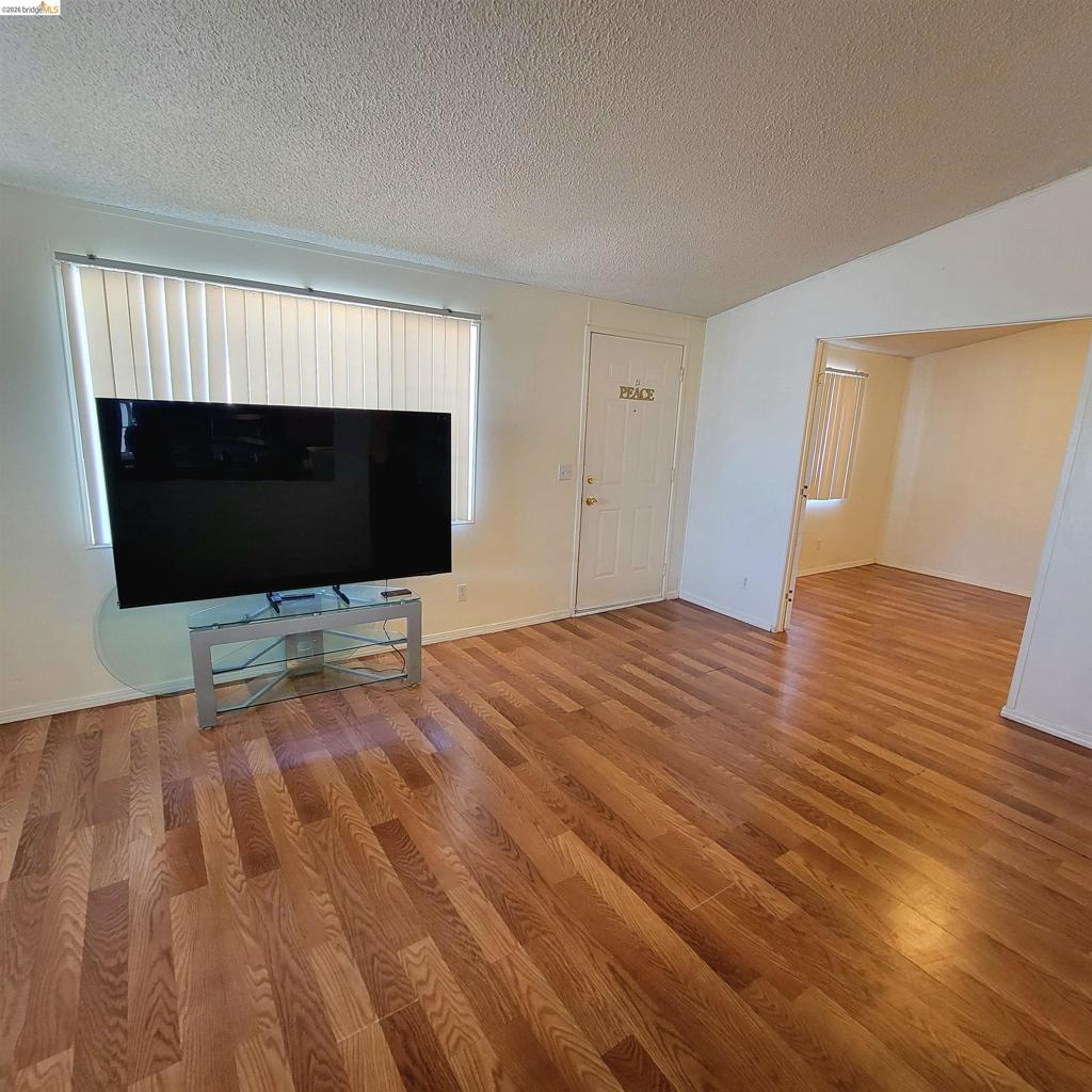 55 Pacifica Ave. Property Photo 5