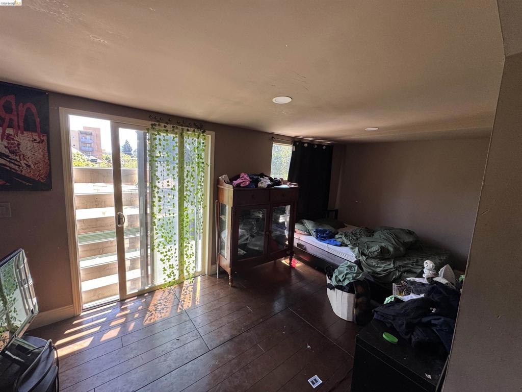 533 31st Street Property Photo 27