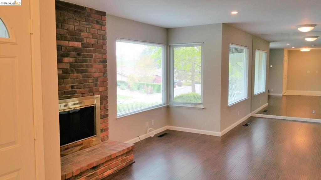 29 Thorndale Pl Property Photo 9