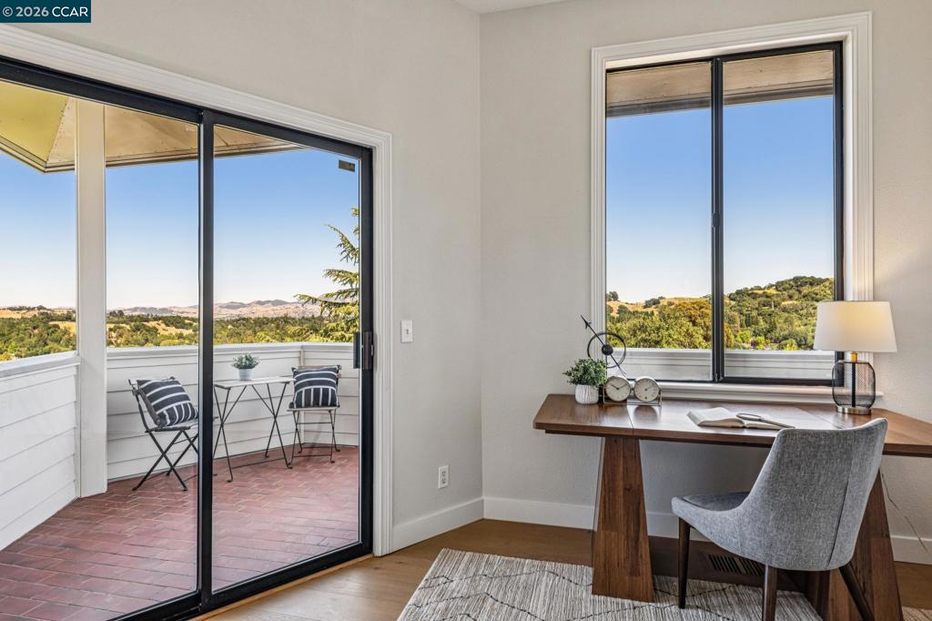 6 Tanglewood Lane Property Photo 10