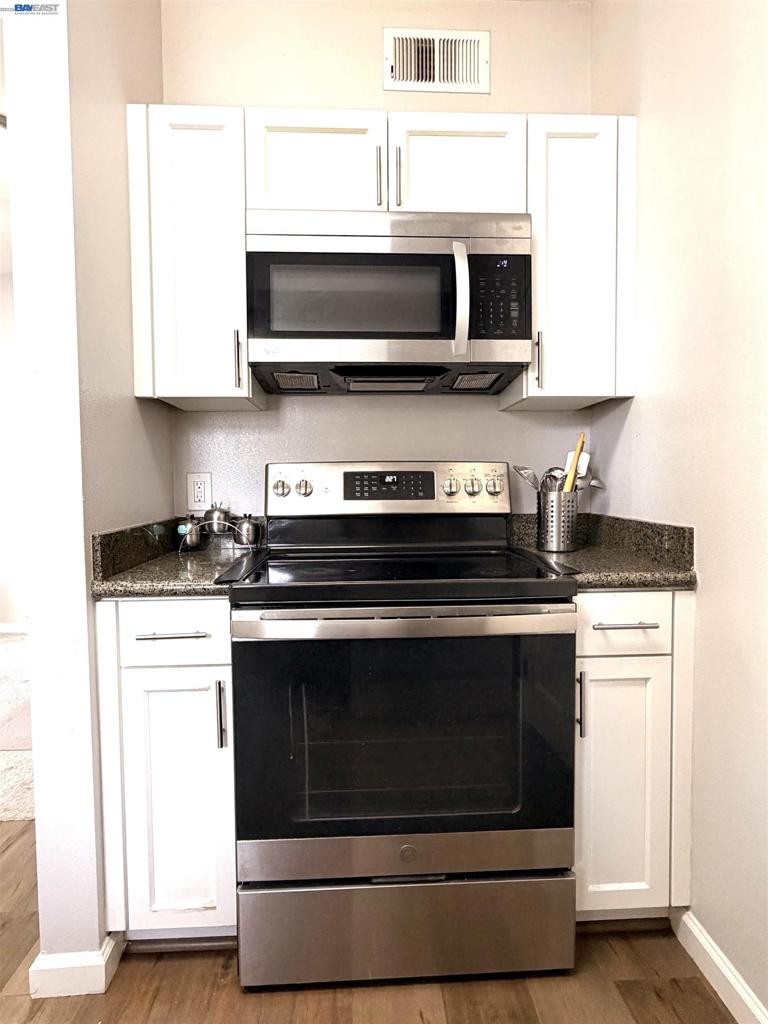 1550 Technology Dr 4108 Property Photo 5