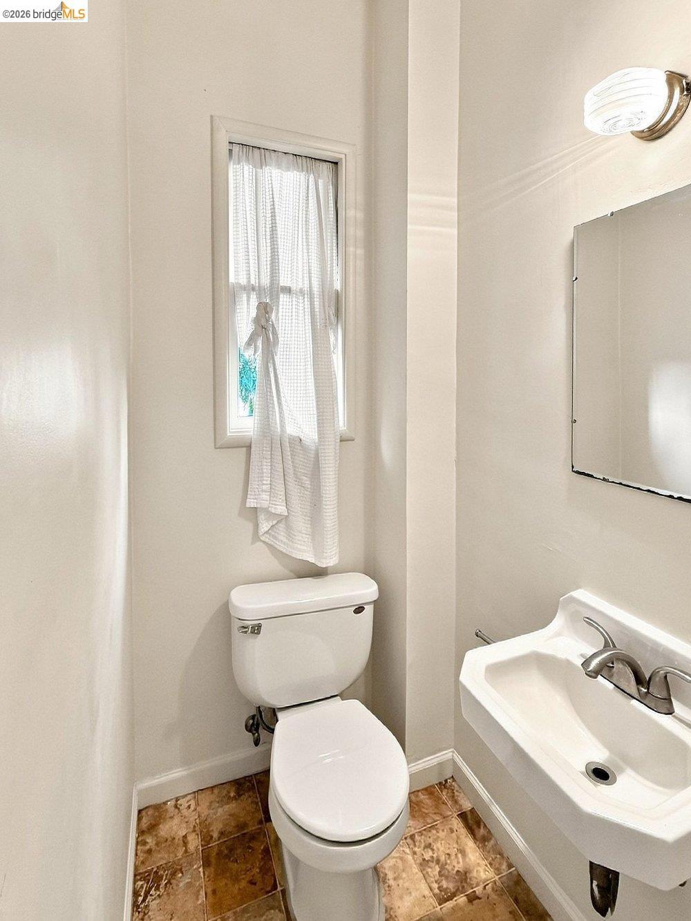 339 Hanover Ave Property Photo 31