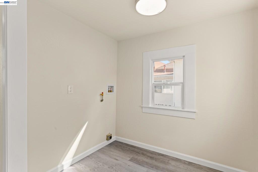 1251 Bellina St Property Photo 30