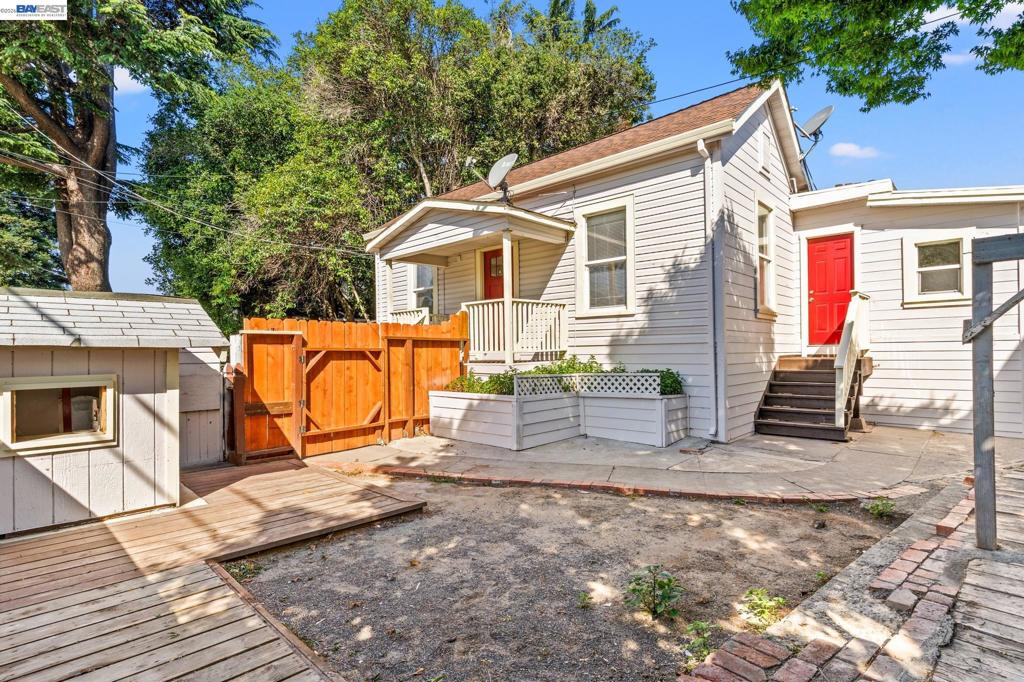1251 Bellina St Property Photo 41
