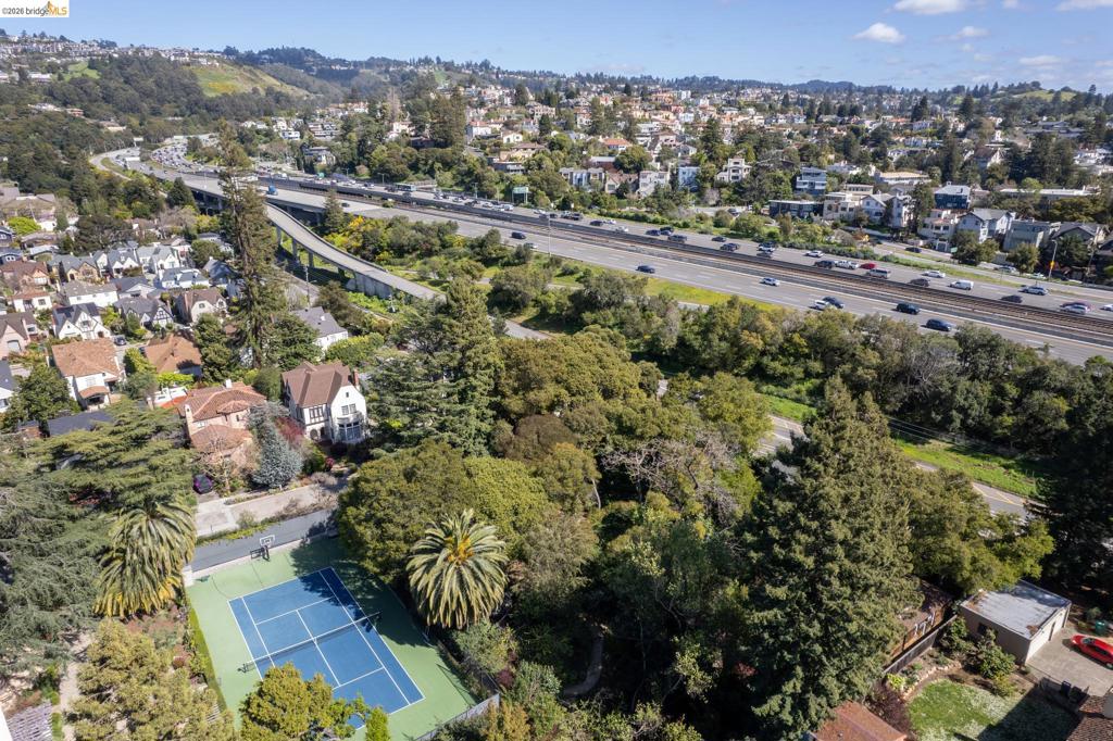 0 Ivanhoe Property Photo 18