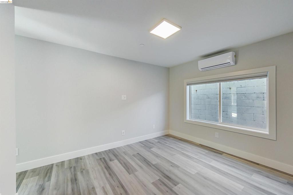 3411 Adeline St Property Photo 61