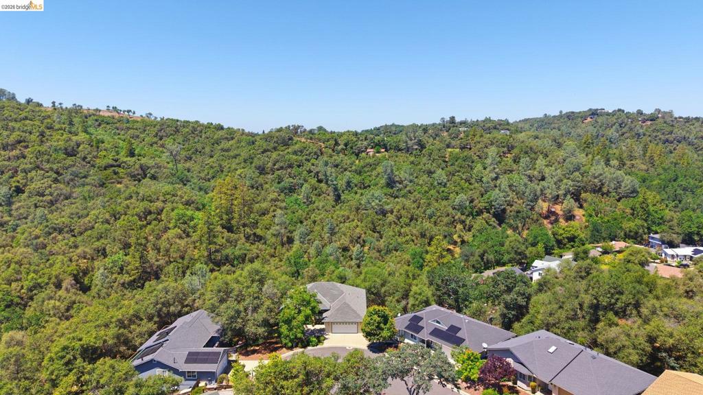 690 Golden Gate Circle Property Photo 32