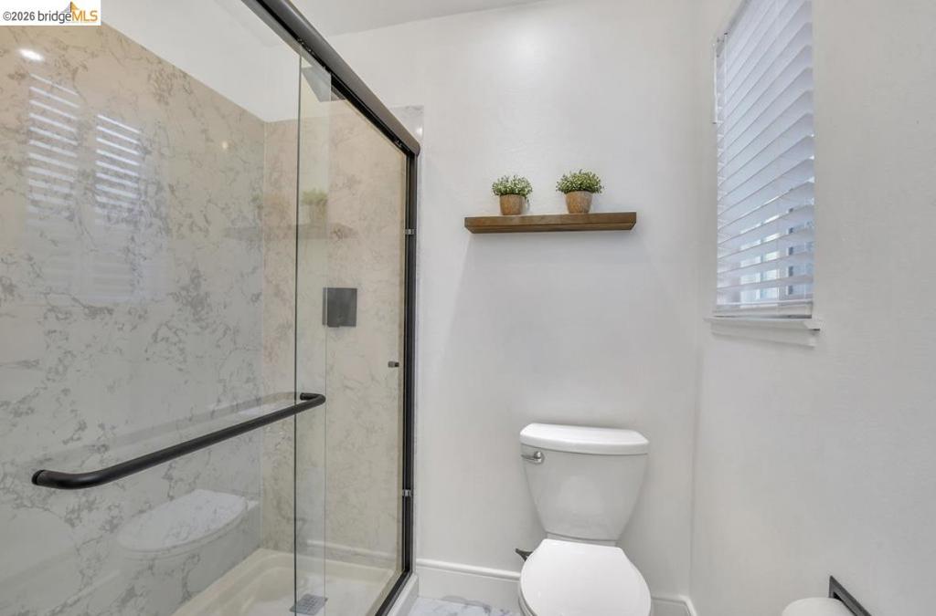 5120 Discovery Pt Property Photo 11