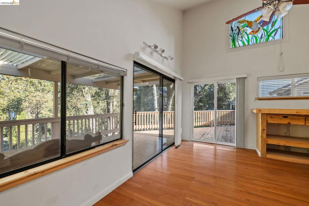 21916 Phoenix Lake Property Photo 26