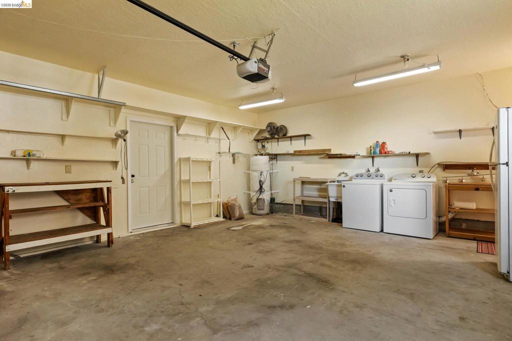 21916 Phoenix Lake Property Photo 36