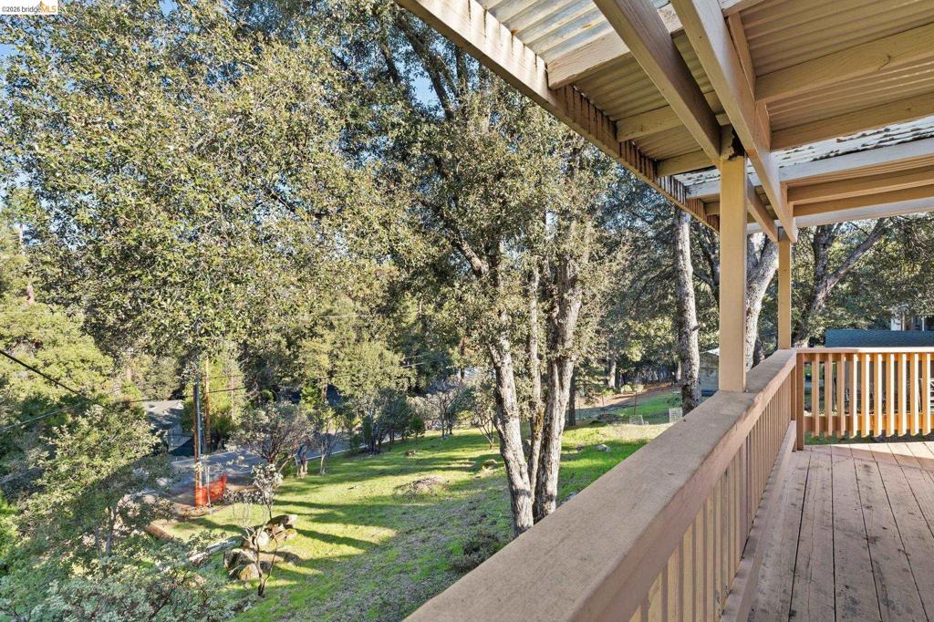 21916 Phoenix Lake Property Photo 37