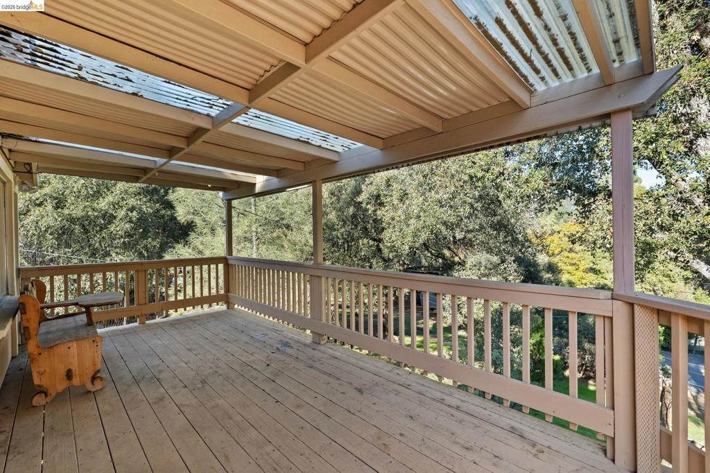 21916 Phoenix Lake Property Photo 38
