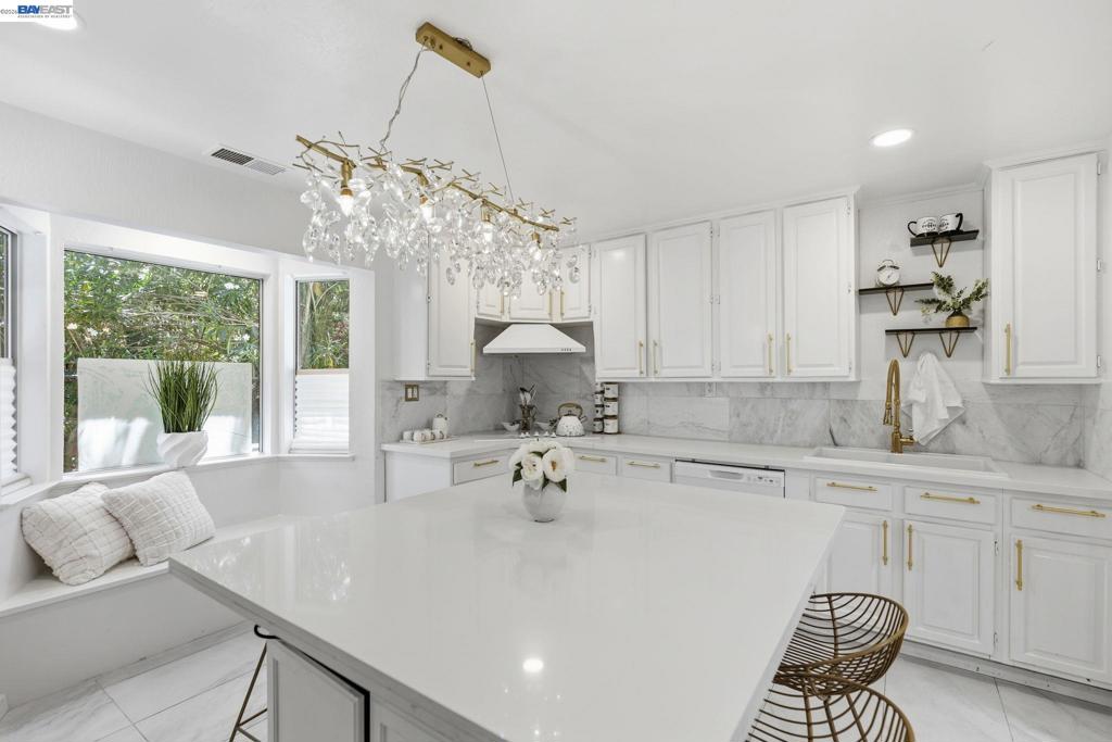 656 La Vista Rd Property Photo 18