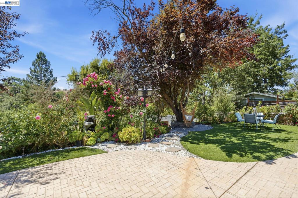 656 La Vista Rd Property Photo 42