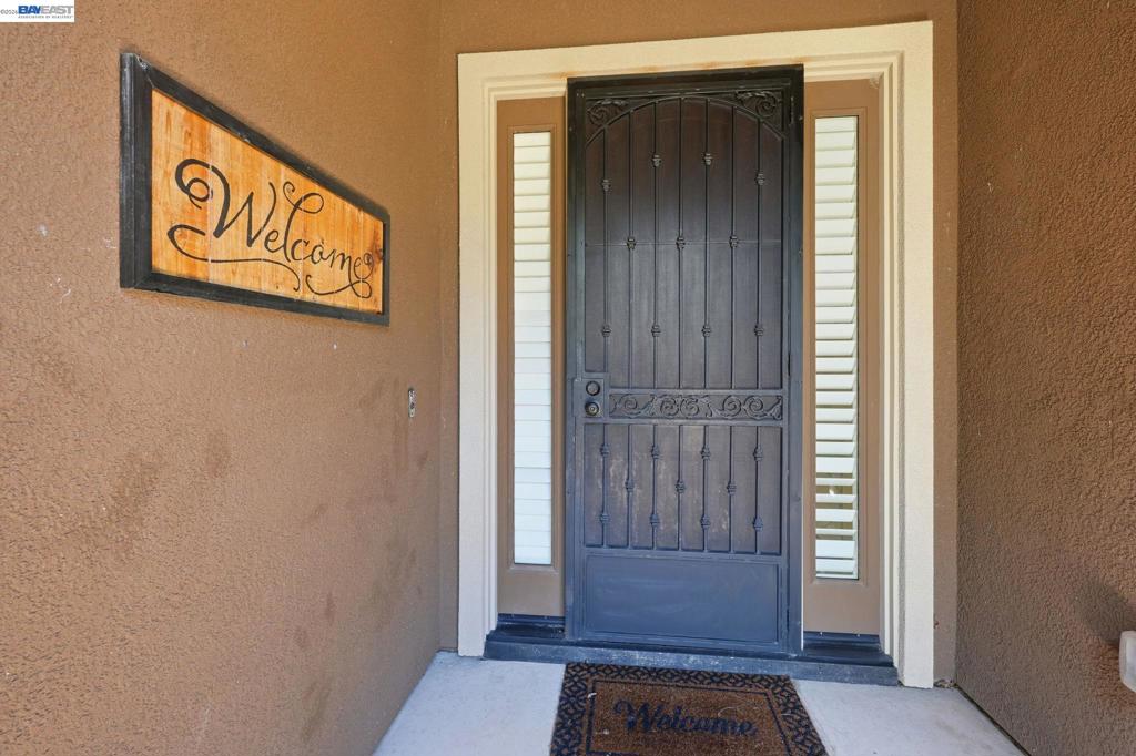 2359 Happy Valley Ln Property Photo 6