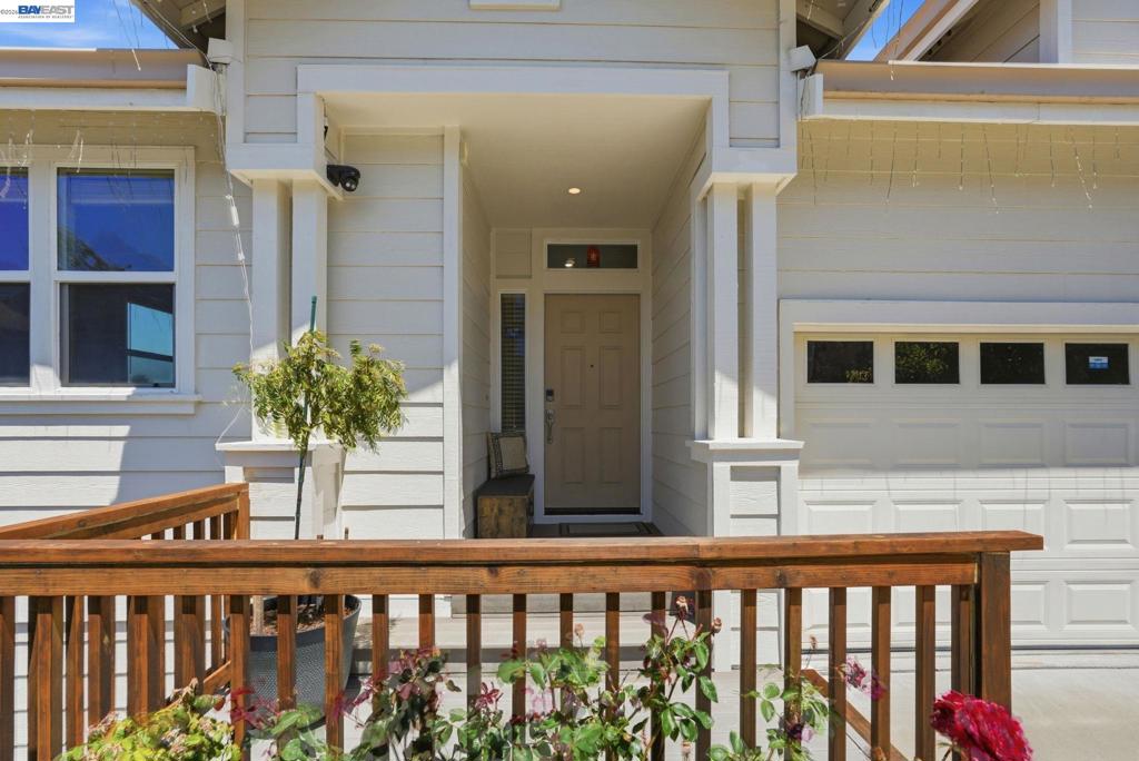857 Bridgeway Cir Property Photo 10