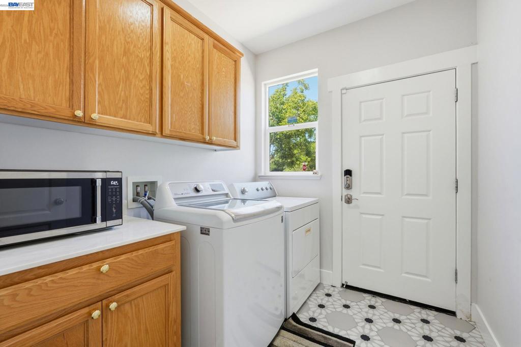 857 Bridgeway Cir Property Photo 33