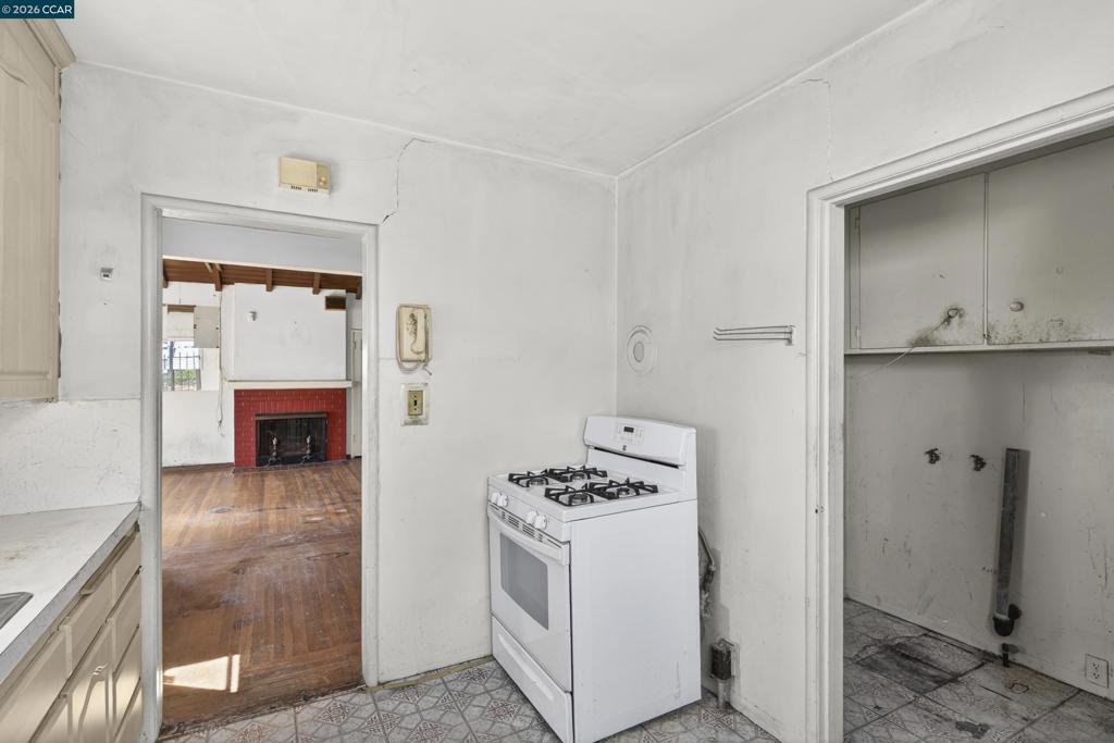 5526 Carl Ave Property Photo 16