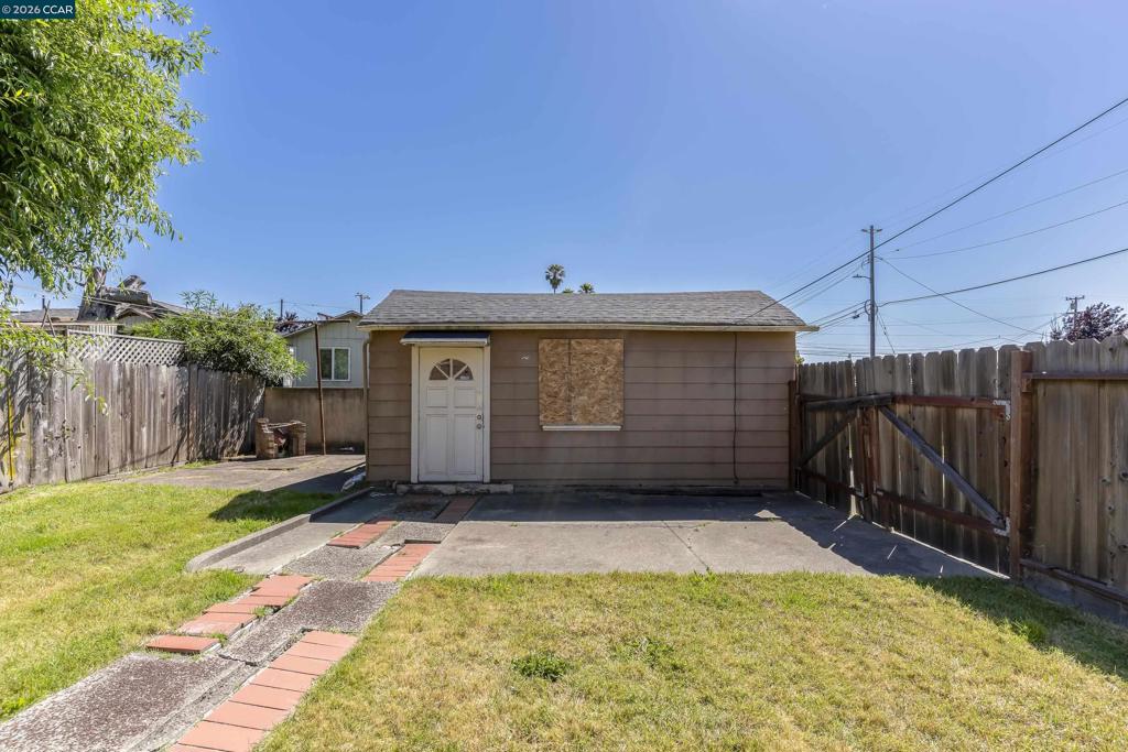 5526 Carl Ave Property Photo 41