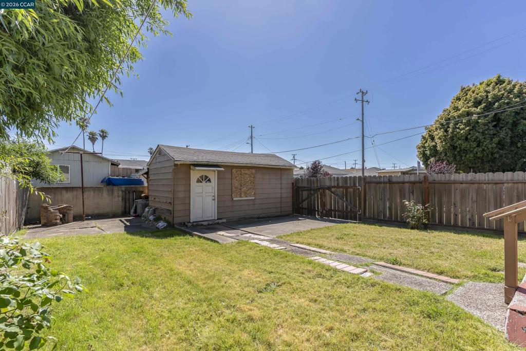 5526 Carl Ave Property Photo 42