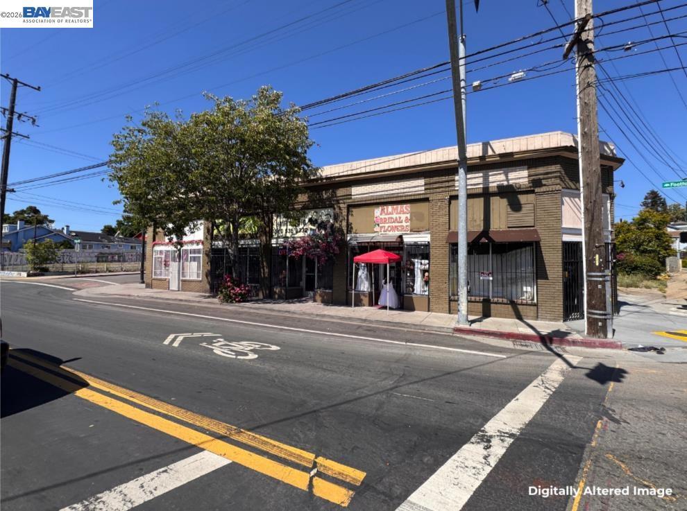 4200 Foothill Blvd Property Photo 4