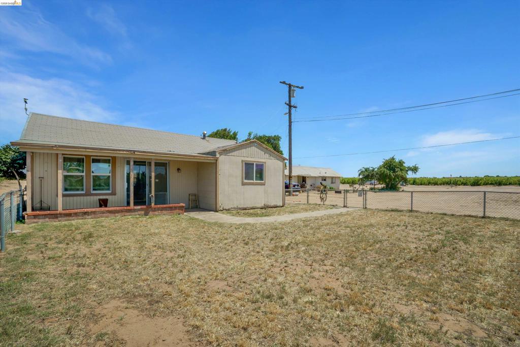 2080 Ohara Ave Property Photo 3