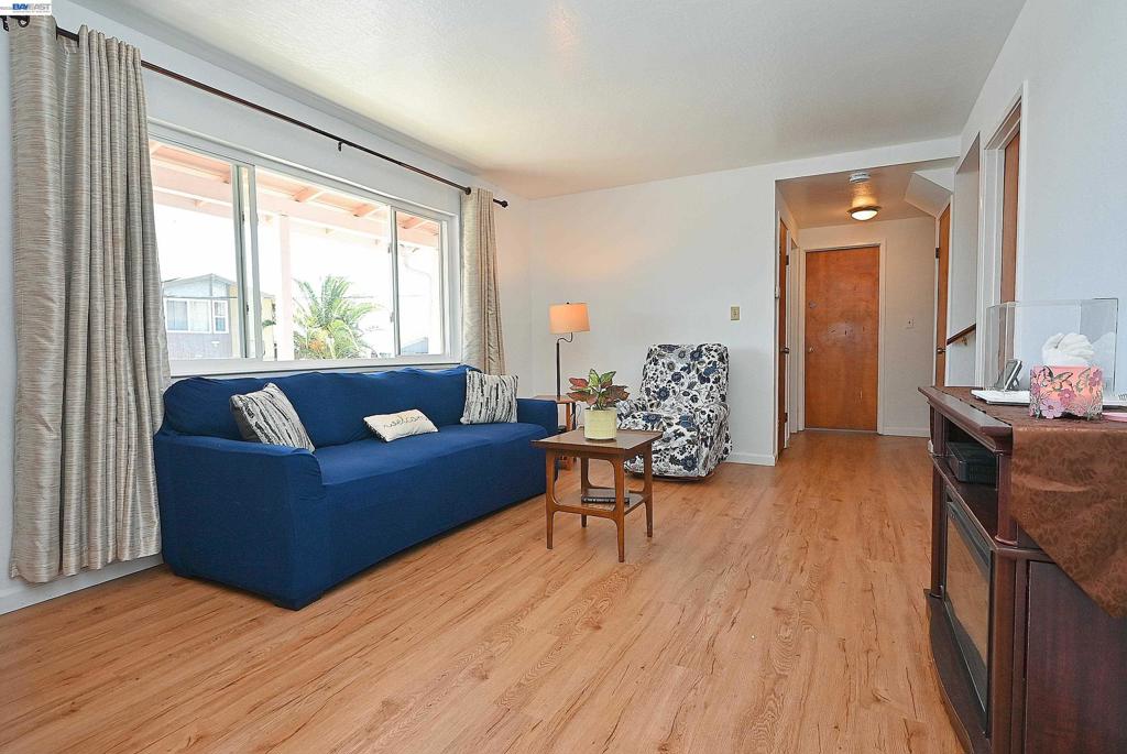 2082 Placer Drive Property Photo 6