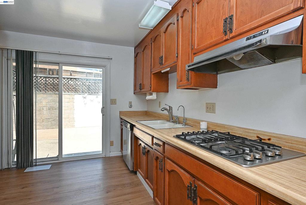 2082 Placer Drive Property Photo 13