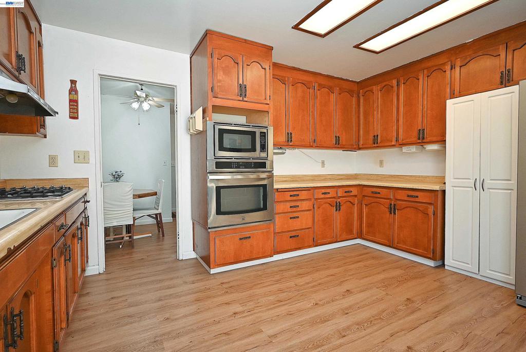2082 Placer Drive Property Photo 14