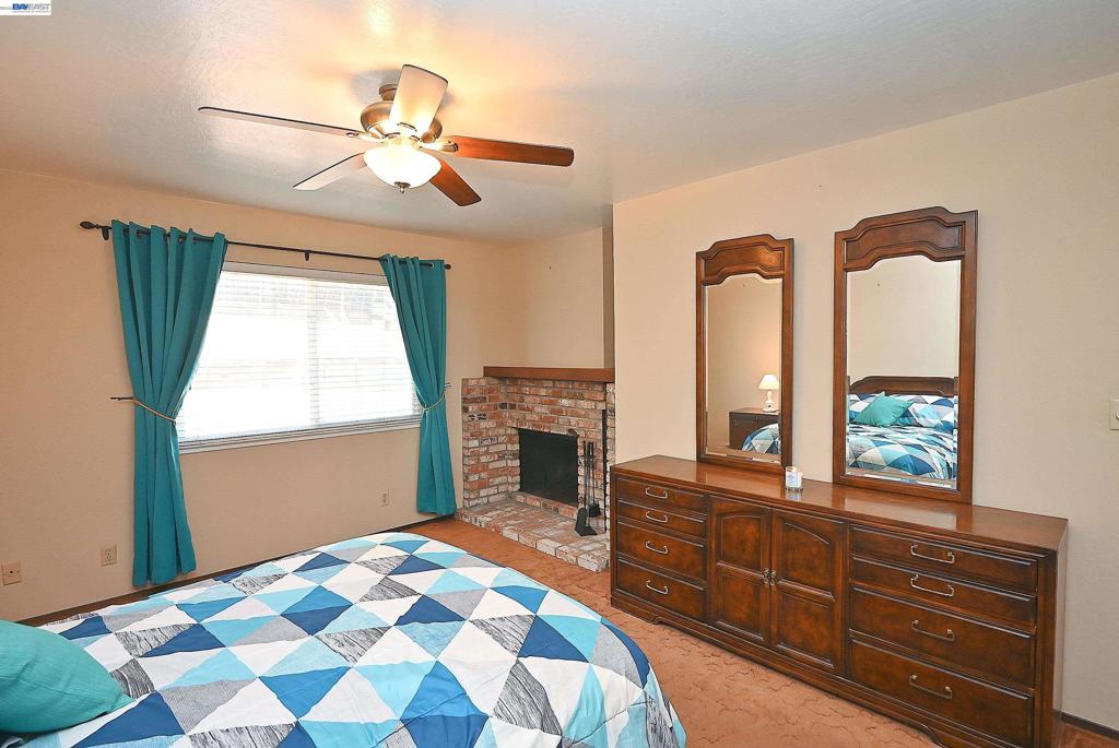 2082 Placer Drive Property Photo 27